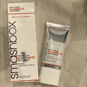 Smashbox Illuminate Glow Primer - Silver, White & Orange Accents